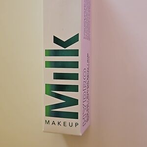 NWT Milk Makeup Hydro Grip Set Refresh Spray 3.38oz